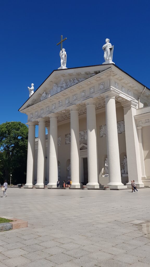 Séjour à Vilnius Voyageretbienmanger.com